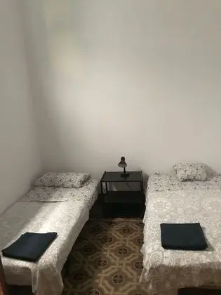 Economy Tek Büyük Yataklı Oda