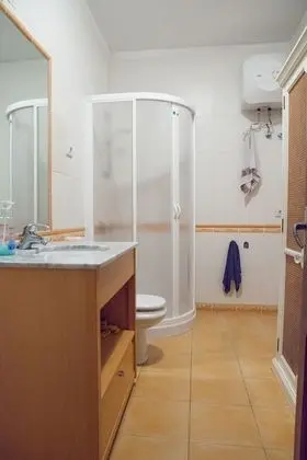 Economy Tek Büyük Yataklı Oda