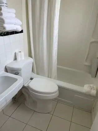 Basic Tek Büyük veya İki Ayrı Yataklı Oda, 2 Çift Kişilik Yatak, Sigara İçilmez