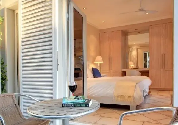 Oda, 1 Büyük (Queen) Boy Yatak