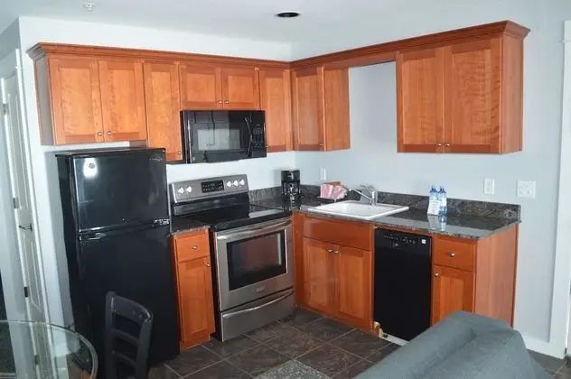 Süit, 1 En Büyük (King) Boy Yatak (Pacific)
