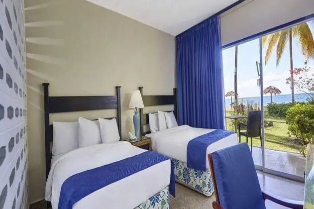 Deluxe Room, 1 Double or 2 Twin Beds, Ocean View (Triple)