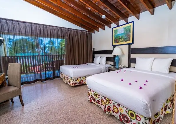 Deluxe Room, 1 Double or 2 Twin Beds, Ocean View (Triple)
