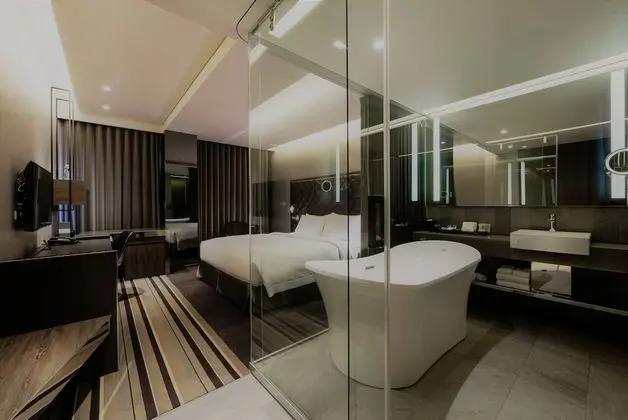 Design Süit, 1 Çift Kişilik Yatak