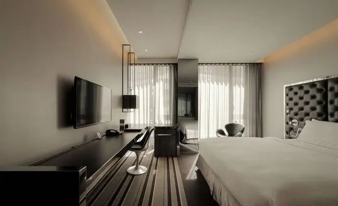 Design Süit, 1 Çift Kişilik Yatak