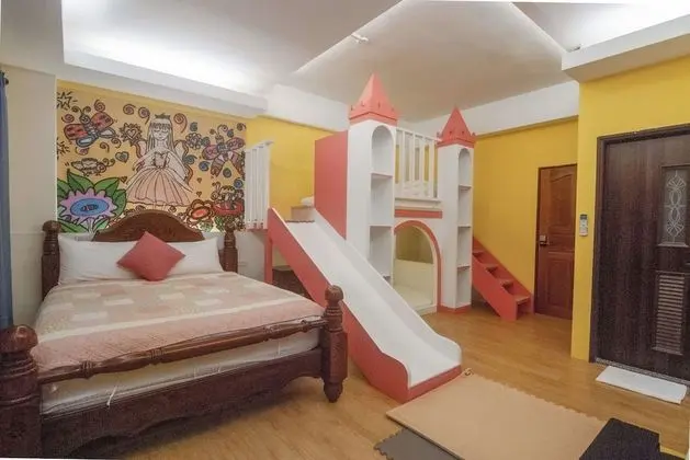Deluxe Dört Kişilik Oda