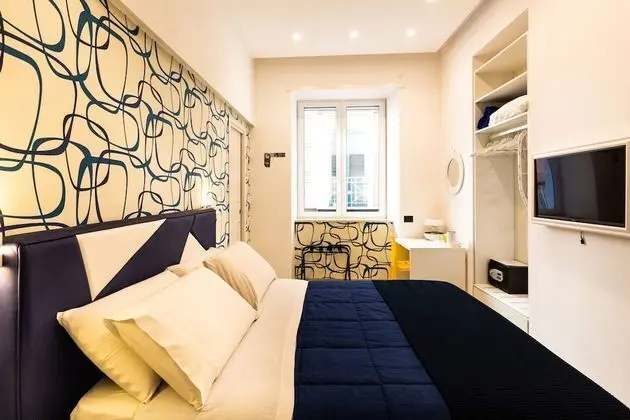 Comfort Tek Büyük Yataklı Oda