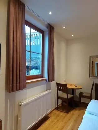 Comfort Tek Büyük Yataklı Oda, Banyolu/Duşlu (Untergschoss)