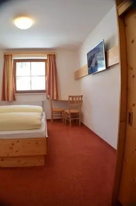 Standard Tek Büyük Yataklı Oda, Banyolu/Duşlu