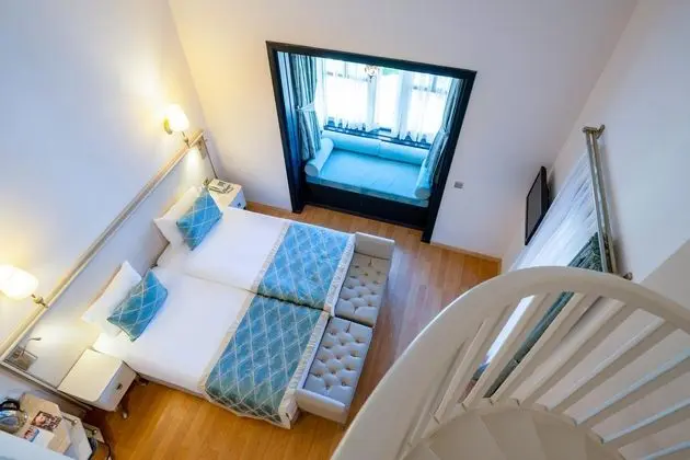 https://images.etstur.com/files/images/hotelImages/TR/55360/l/Starlight-Resort-Hotel-Oda-395810.jpg