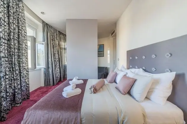 Deluxe Double Room 2+2