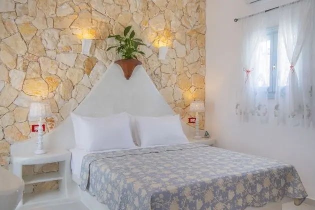 Luxury Seaside Villa