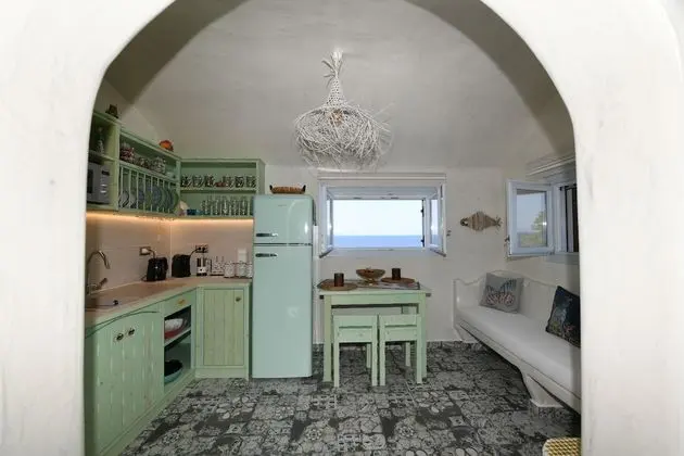 Luxury Seaside Suite