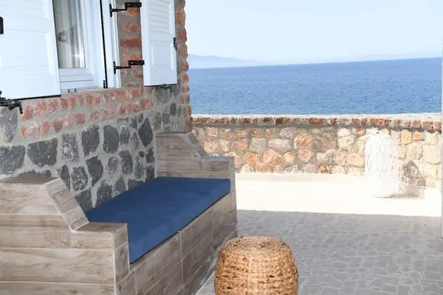 Luxury Seaside Suite
