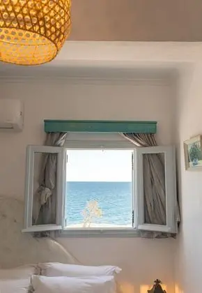 Sunrise, 1 Bedroom, Beach View