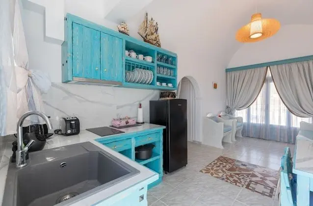 Sunrise, 1 Bedroom, Beach View