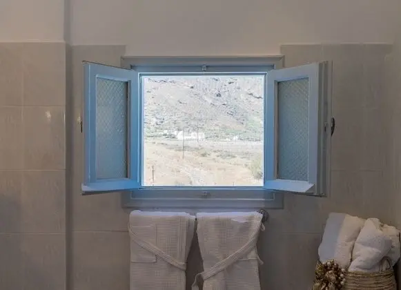 Sunrise, 1 Bedroom, Beach View