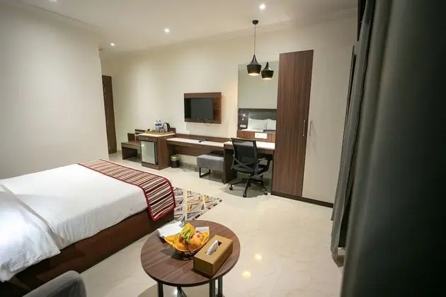 Deluxe Tek Büyük Yataklı Oda