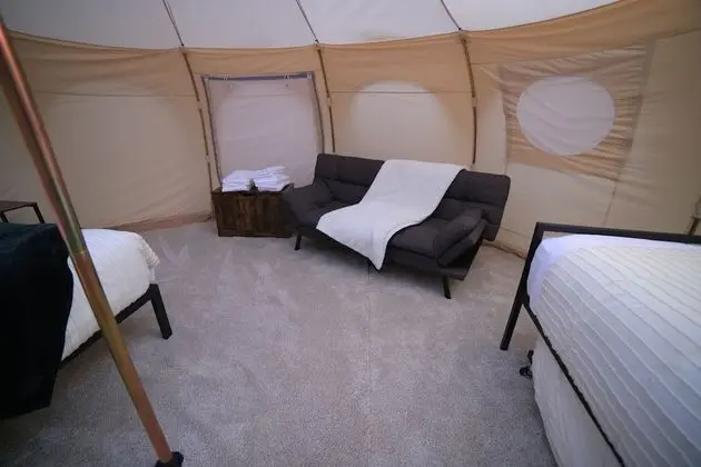 Family Çadır (Yellowstone Fam Tent Sleeps 5 w/ King)