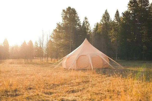 Luxury Çadır (Yellowstone Lux Tent Sleeps 3 w/ King)