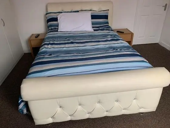 Basic Double Room - Blue Room