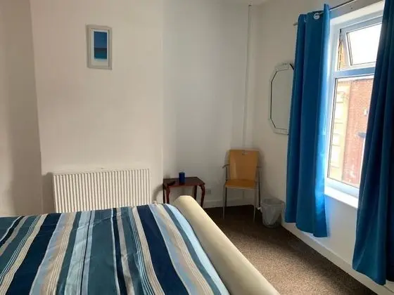 Basic Double Room - Blue Room