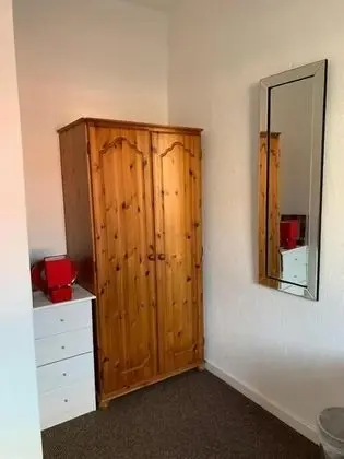 Basic Double Room - Red Room
