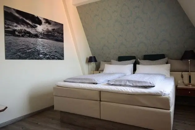 Basic Tek Büyük Yataklı Oda