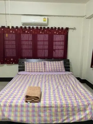 Standard Double Room with Air-Condition (B2)