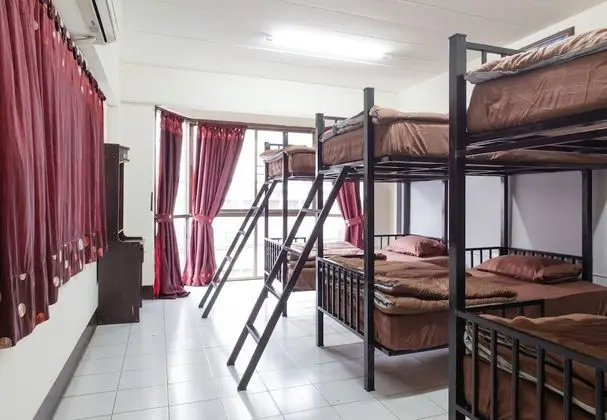 Standard Twin Room with Air-Condition (B3)