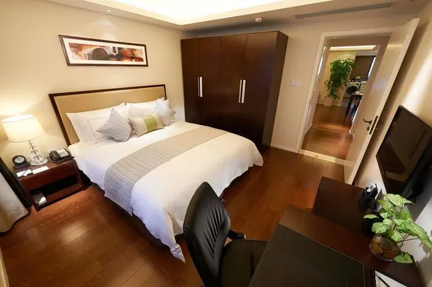 Suit Two Bedrooms