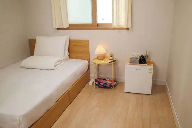 Double Room (non-Korean nationals only)