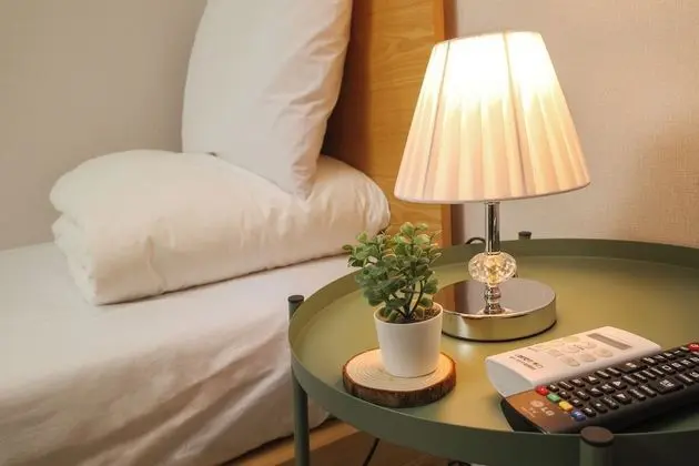 Standard Twin Room, Non Smoking (non-Korean nationals only)