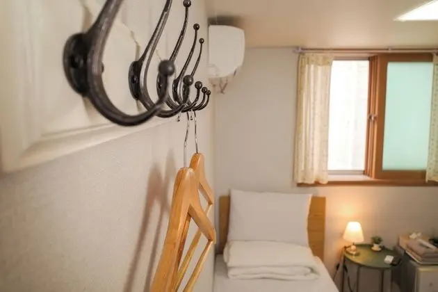 Standard Twin Room, Non Smoking (non-Korean nationals only)