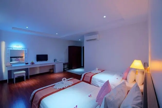 Deluxe Tek Büyük veya İki Ayrı Yataklı Oda, Şehir Manzaralı