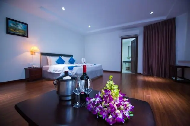 Deluxe Tek Büyük veya İki Ayrı Yataklı Oda, Şehir Manzaralı
