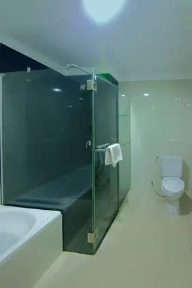 Deluxe Üç Kişilik Oda, Şehir Manzaralı