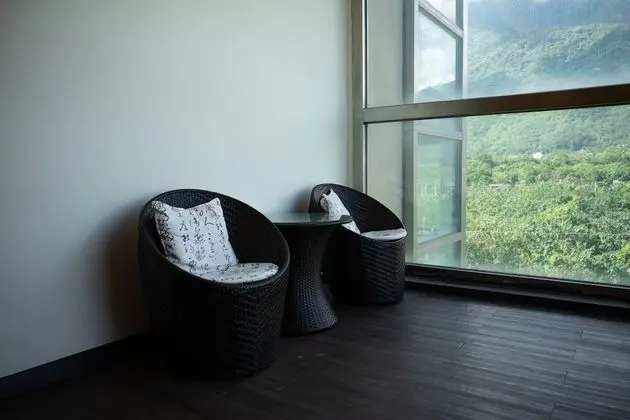 Standard Tek Büyük Yataklı Oda (No window and no balcony)