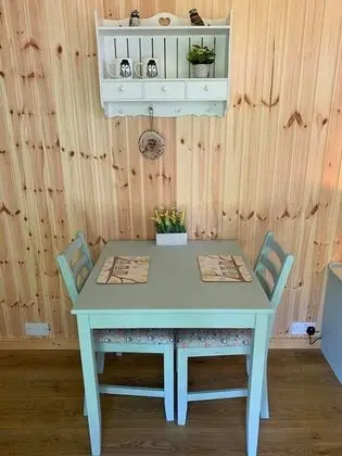 Romantic Oda, Özel Banyo (Farm animals on site)