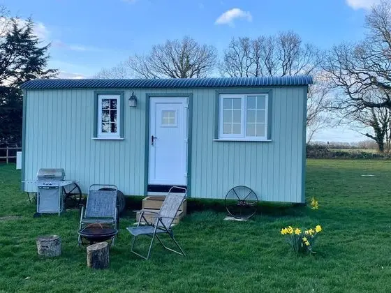 Romantic Oda, Özel Banyo (Farm animals on site)