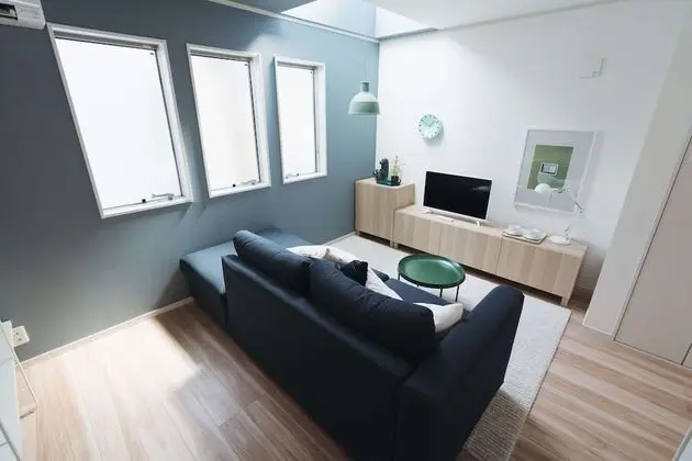 Ev (Dreams of Stars House)