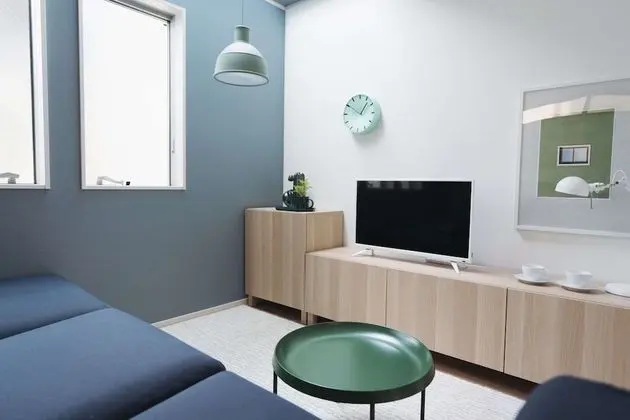 Ev (Dreams of Stars House)