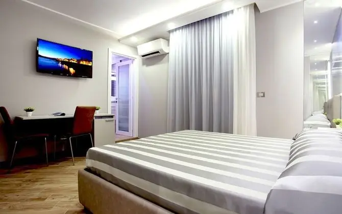 Panoramic Tek Büyük Yataklı Oda