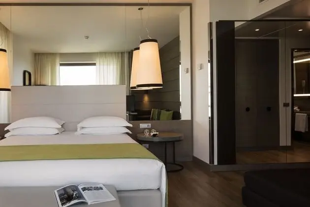 Panoramic Junior Suite