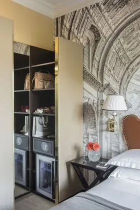 Superior Tek Büyük veya İki Ayrı Yataklı Oda