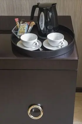 Üç Kişilik Oda