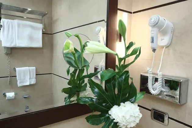 Deluxe Üç Kişilik Oda