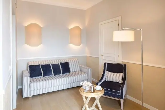 Double Deluxe With Vesuvius View