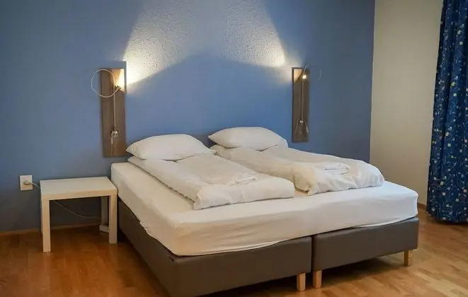 Tek Büyük veya İki Ayrı Yataklı Oda, Özel Banyo