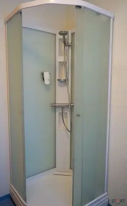 Tek Büyük veya İki Ayrı Yataklı Oda, Özel Banyo